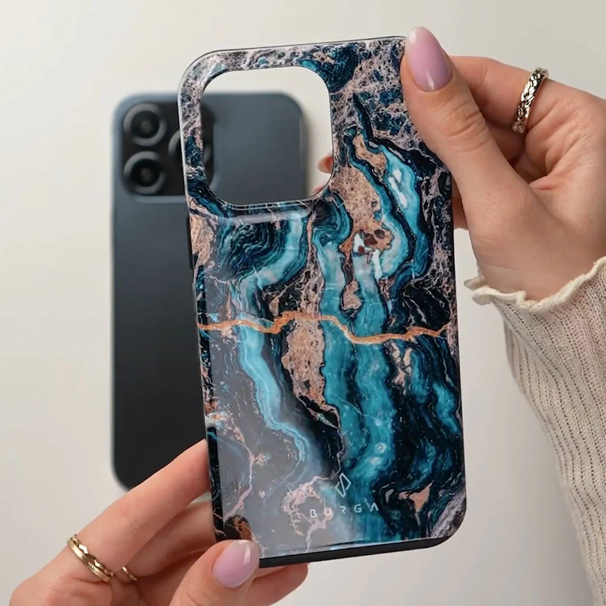 Mystic River - iPhone 17e Etui - Image 5
