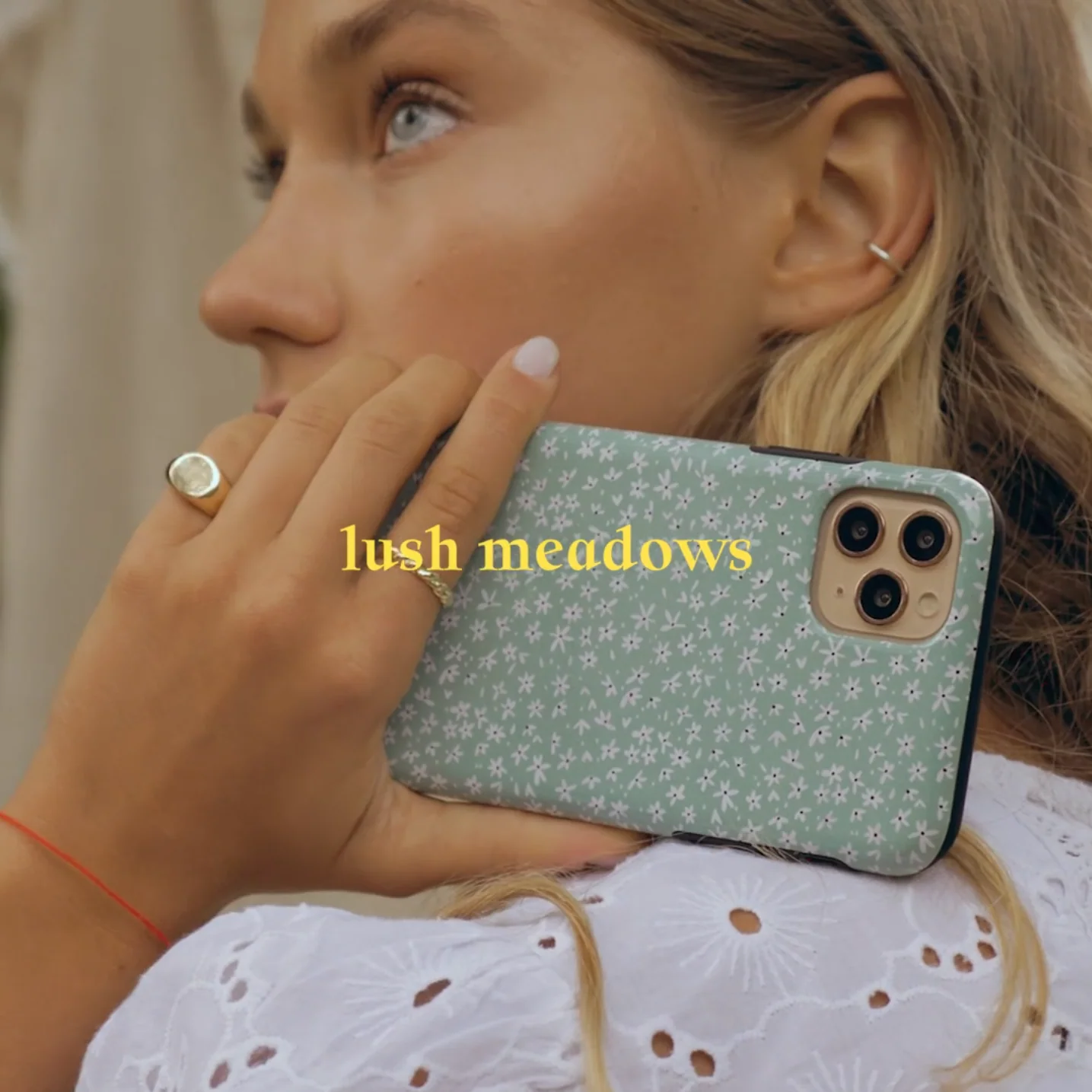 Lush Meadows - iPhone 17e Etui - Image 5