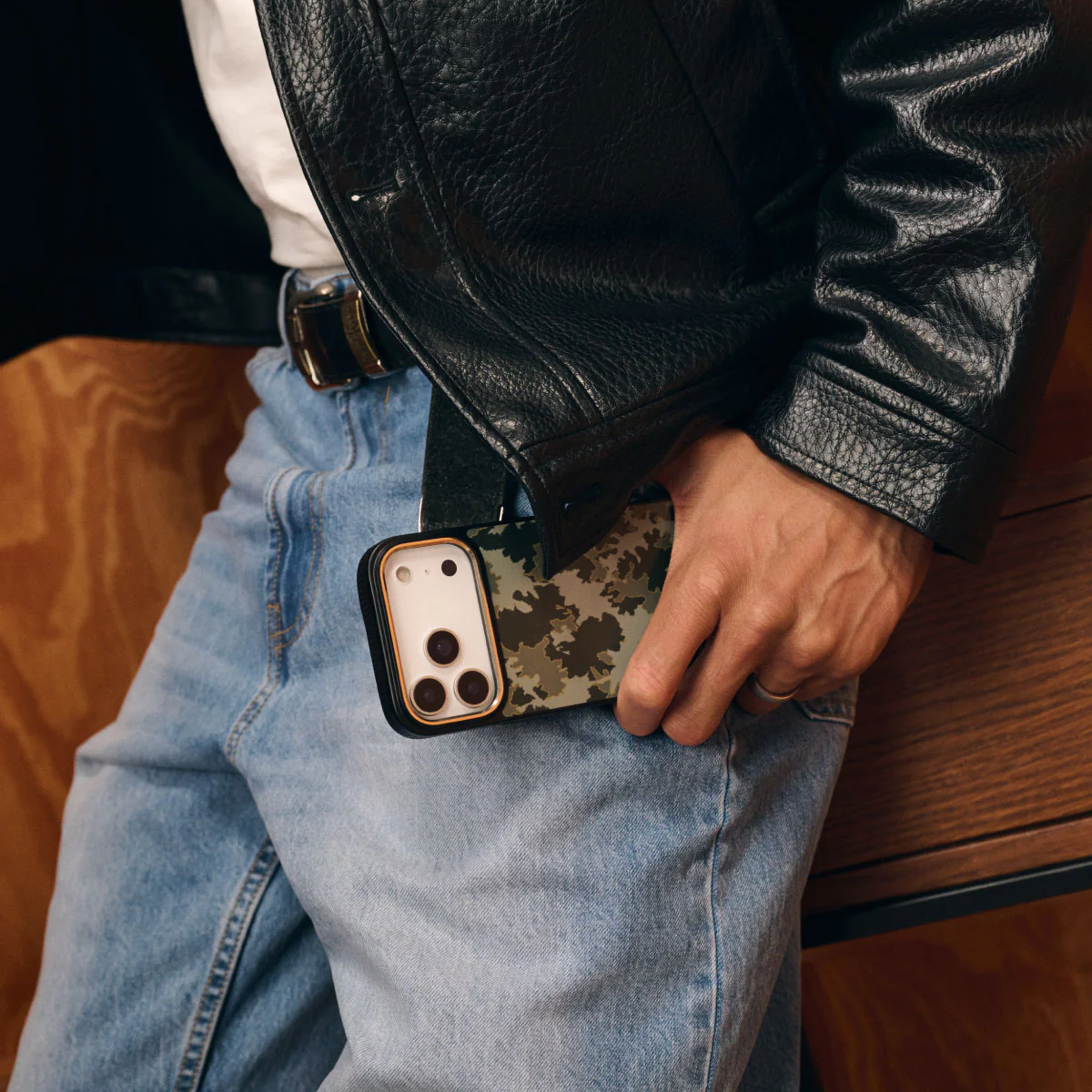 Moss - iPhone 15 Etui - Image 28