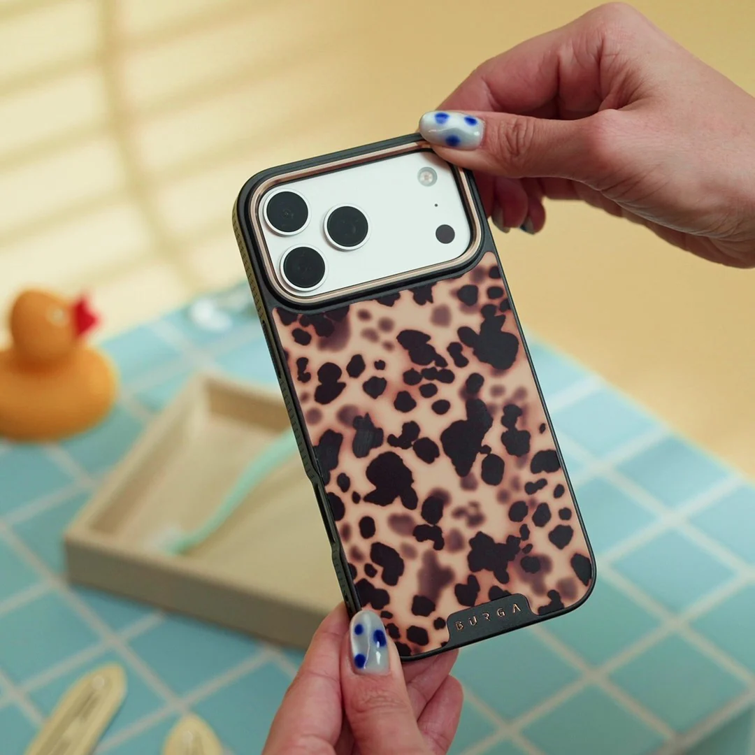 Off Duty - iPhone 16 Pro Etui - Image 30