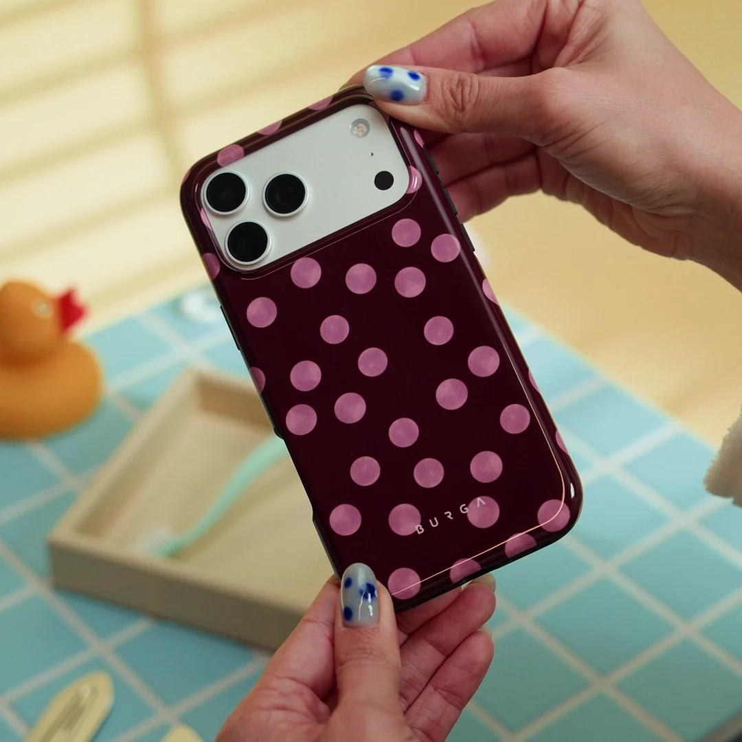 Pillow Talk - iPhone 16 Pro Etui - Image 43
