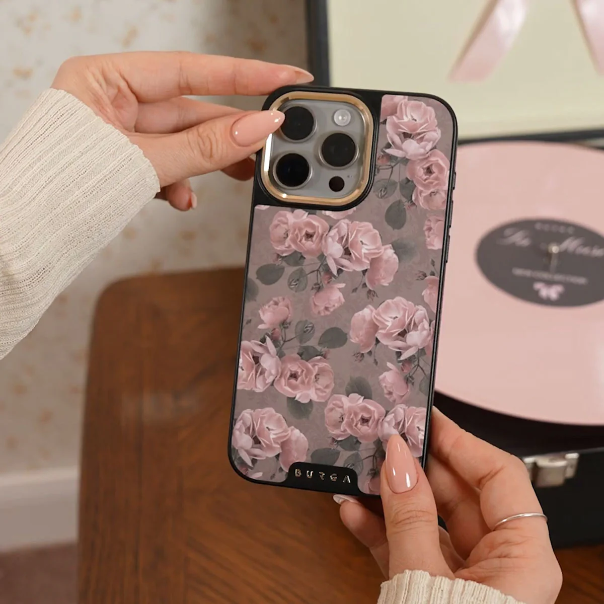 Vintage Glamour - Samsung Galaxy S26 Plus Etui - Image 65